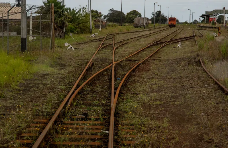 The Railroad Land Nobody Owns — And How Americans Are Quietly Claiming Miles of It